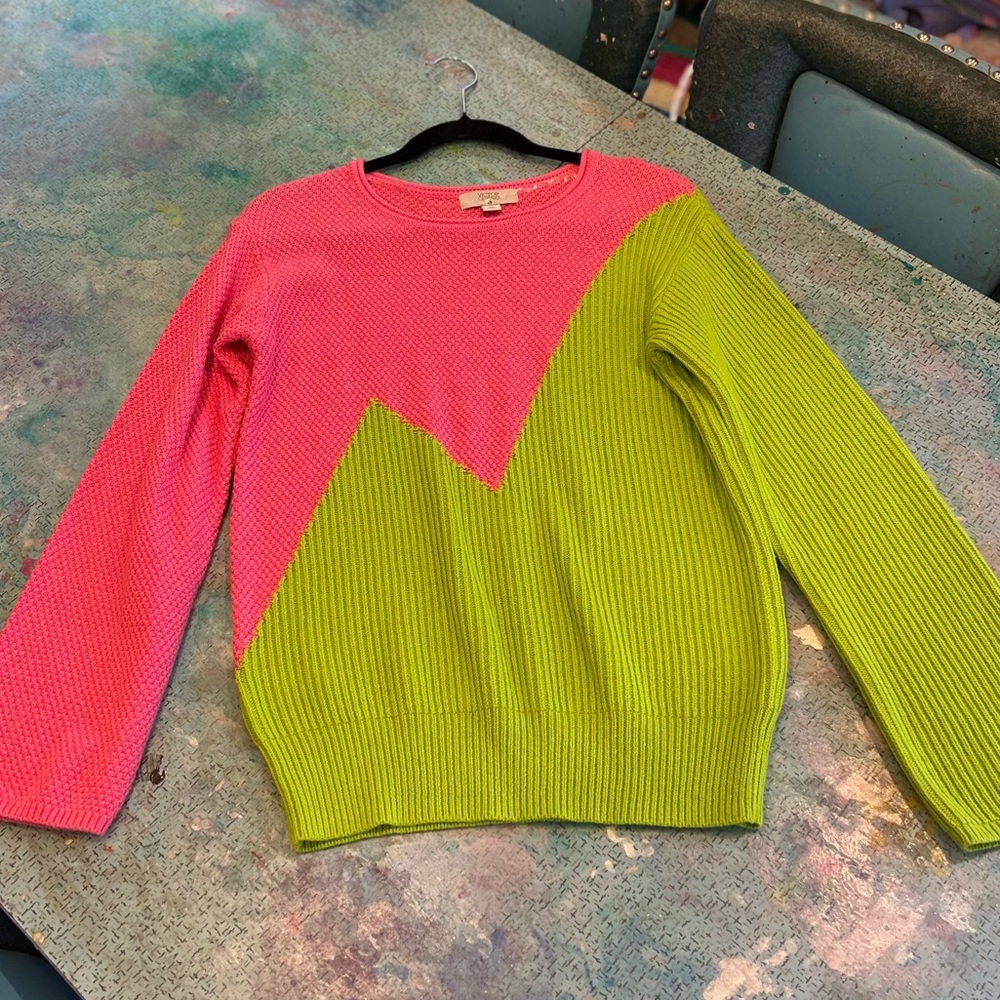 Funky Graph Sweater - Picture 5 of 12